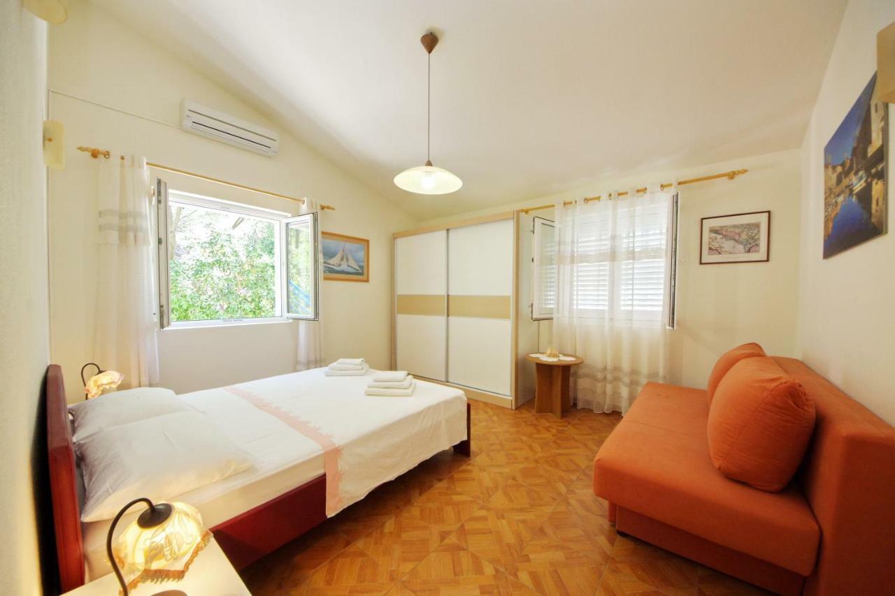 Apartments Villa Hraste Hvar هفار المظهر الخارجي الصورة