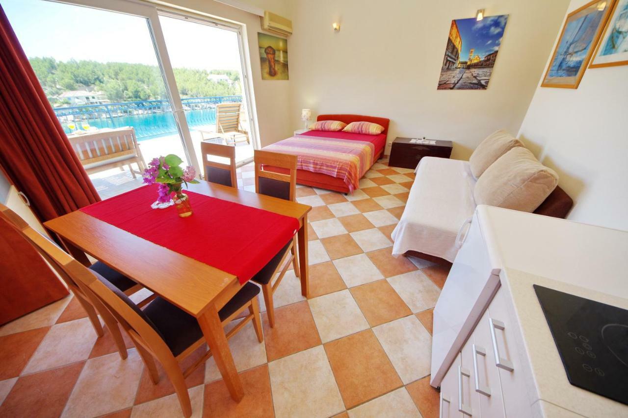 Apartments Villa Hraste Hvar هفار المظهر الخارجي الصورة