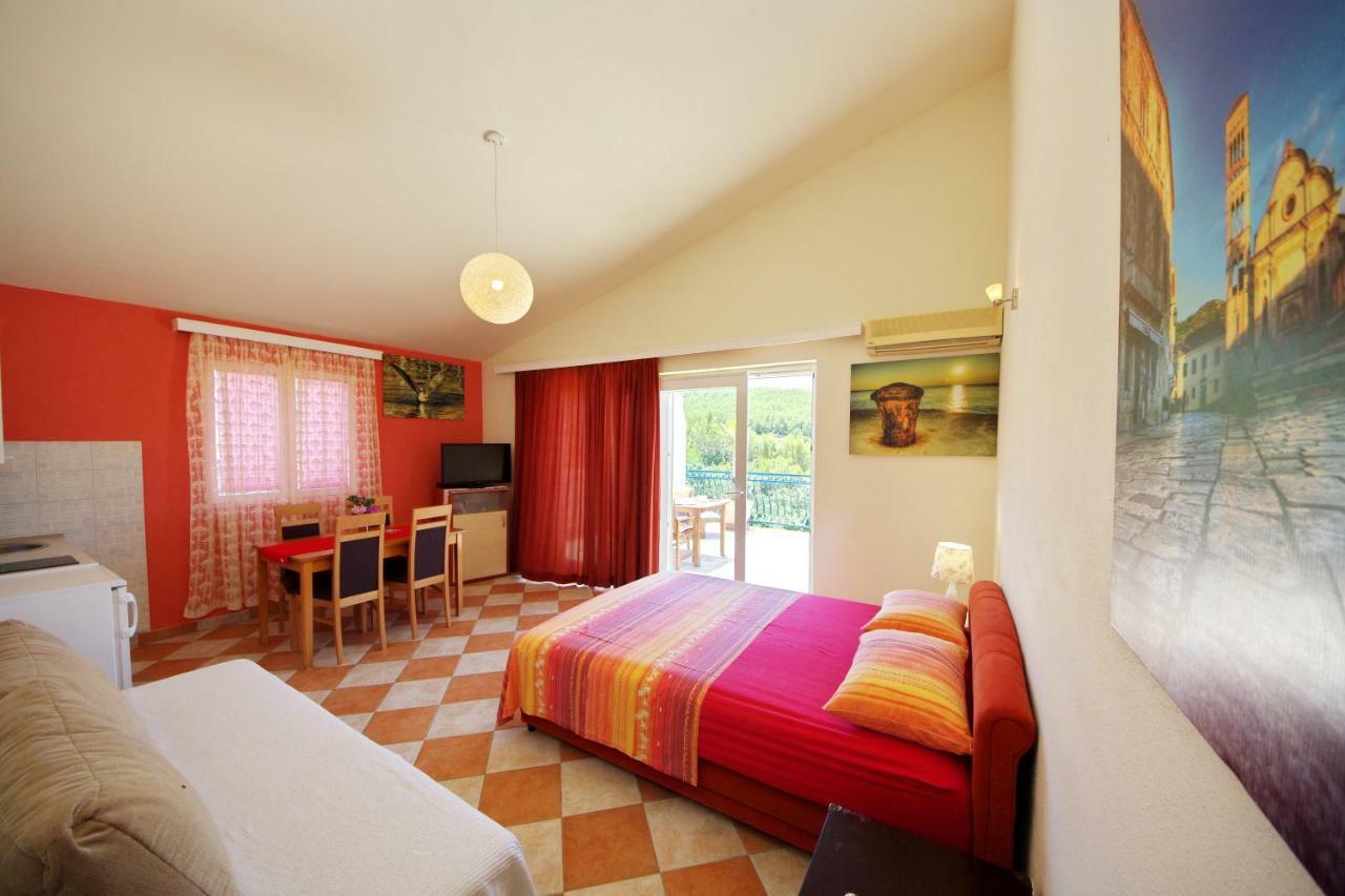 Apartments Villa Hraste Hvar هفار المظهر الخارجي الصورة